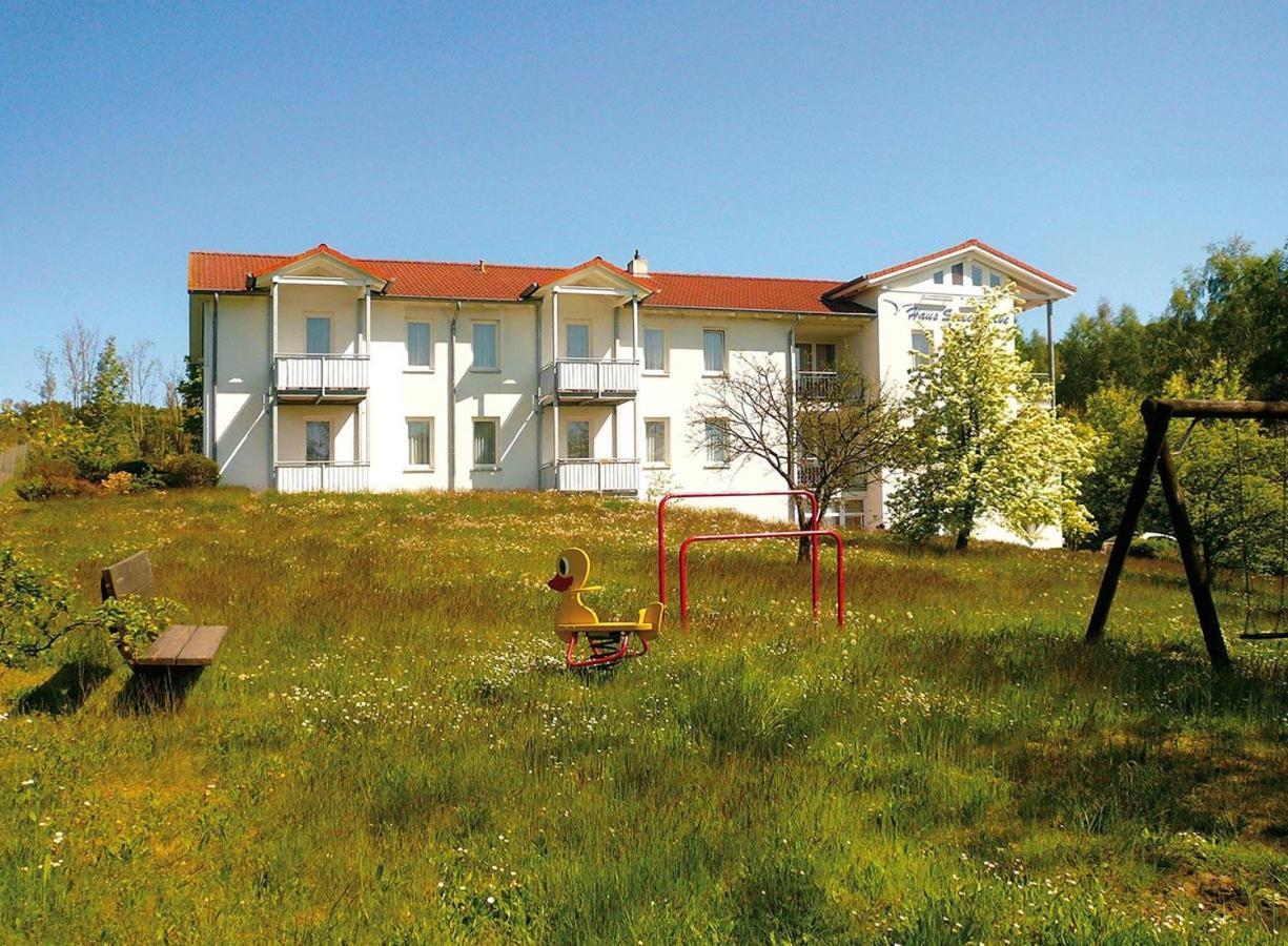 Haus Seeschwalbe Ferienwohnungen Goehren  Dış mekan fotoğraf